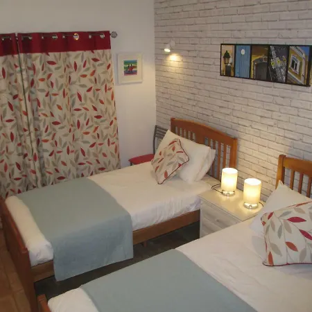 Apartment Unit P Montinhos Do